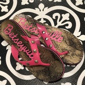 Betsy Johnson Flip Flops